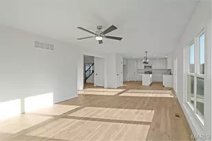 1043 Red Fox Dr, Eureka, MO 63025 - Photo 17