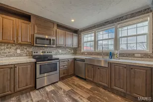 110 Schupmann Dr, Troy, MO 63379 - Photo 11