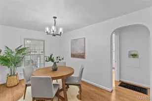 2800 Manderly Dr, Saint Louis, MO 63144 - Photo 9