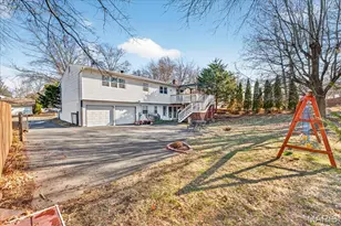 821 Courtland Pl, Manchester, MO 63021 - Photo 25