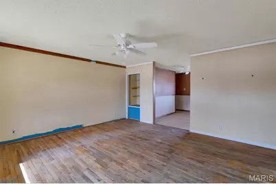 2145 Kingsford Drive, Florissant, MO 63031 - Photo 3