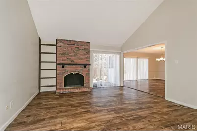 12876 Vista Ridge, Saint Louis, MO 63138 - Photo 3