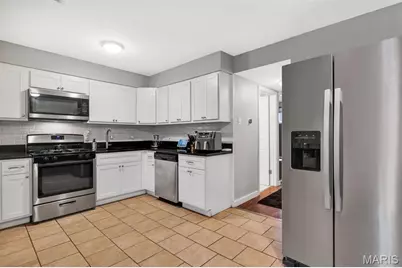 3426 Nebraska Avenue, Saint Louis, MO 63118 - Photo 13
