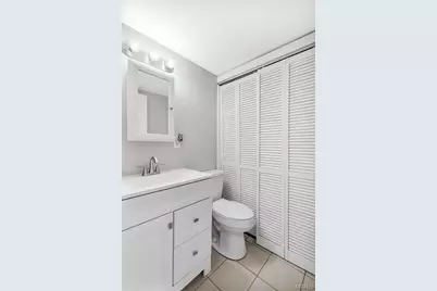 3426 Nebraska Avenue, Saint Louis, MO 63118 - Photo 9