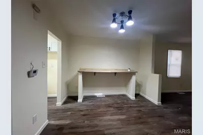 5707 Helen Avenue, Jennings, MO 63136 - Photo 7