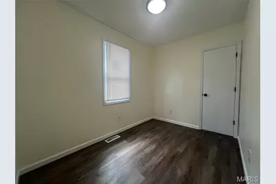 5707 Helen Avenue, Jennings, MO 63136 - Photo 9