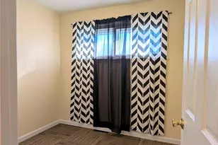 7801 Ellington Dr, Saint Louis, MO 63121 - Photo 21