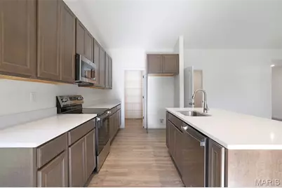 405 Flemming Circle, Wentzville, MO 63385 - Photo 5