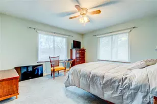 18 Cardigan Dr, Ferguson, MO 63135 - Photo 15