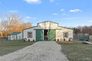 38520 Pin Oak Church Rd, Truxton, MO 63381 - Photo 9