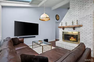 840 Angleterre Dr, Creve Coeur, MO 63141 - Photo 21