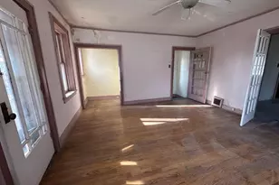 6609 Bartmer Ave, University City, MO 63130 - Photo 13