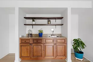 1939 Hunting Lake Ct, Kirkwood, MO 63122 - Photo 35