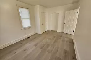 10001 Lark Ave, Lemay, MO 63125 - Photo 11