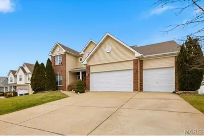 85 Aspen Ridge Court, Saint Peters, MO 63376 - Photo 3