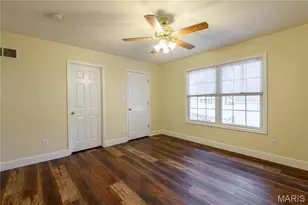 815 Suncrest Dr, Hillsboro, MO 63050 - Photo 23
