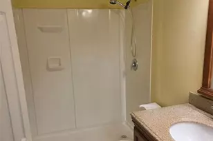 330 Chapel Ridge Dr, Hazelwood, MO 63042 - Photo 7