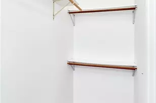 11900 Grant Pl, Des Peres, MO 63131 - Photo 29