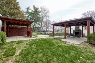 11900 Grant Pl, Des Peres, MO 63131 - Photo 43