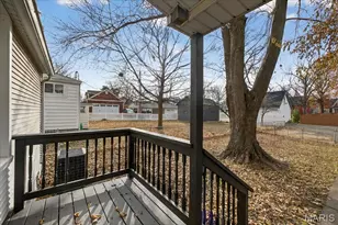 625 Adams St, Saint Charles, MO 63301 - Photo 27