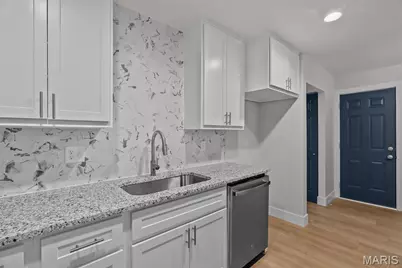 2668 Midland Ridge Drive, Saint Louis, MO 63114 - Photo 27