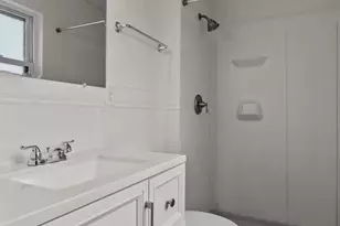 2668 Midland Ridge Dr, Saint Louis, MO 63114 - Photo 45