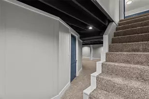 2668 Midland Ridge Dr, Saint Louis, MO 63114 - Photo 55