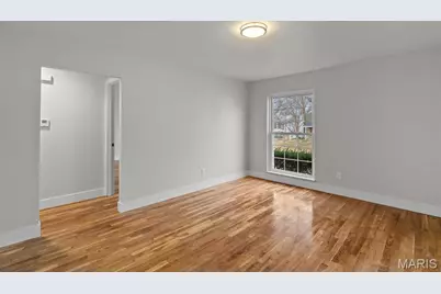 2668 Midland Ridge Drive, Saint Louis, MO 63114 - Photo 15