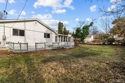 2668 Midland Ridge Drive, Saint Louis, MO 63114 - Photo 7