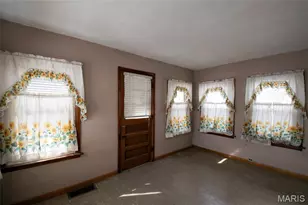 511 Averill Ave, Ferguson, MO 63135 - Photo 9