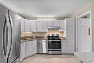 5591 Waterman Blvd, Saint Louis, MO 63112 - Photo 11