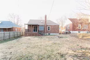 116 Lemay Gardens Dr, Saint Louis, MO 63125 - Photo 27