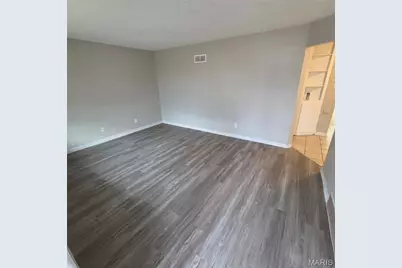 9828 Lorna Lane, Saint Louis, MO 63136 - Photo 3