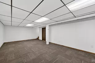 728 Undercliff Dr, Hazelwood, MO 63042 - Photo 23