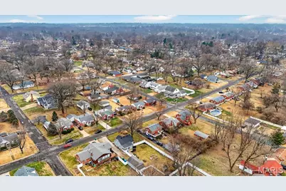 969 N Castello Street, Florissant, MO 63031 - Photo 43