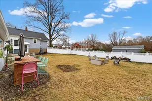 969 N Castello St, Florissant, MO 63031 - Photo 37