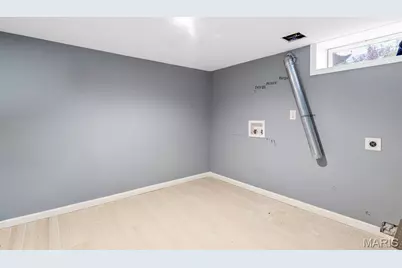 8709 Holbrook Drive, Affton, MO 63123 - Photo 35