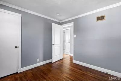 8709 Holbrook Drive, Affton, MO 63123 - Photo 19