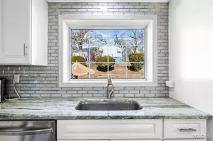 8709 Holbrook Dr, Affton, MO 63123 - Photo 15