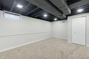 1865 Curtis Ct, Florissant, MO 63031 - Photo 21