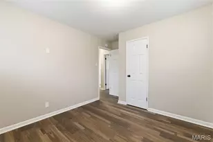 1865 Curtis Ct, Florissant, MO 63031 - Photo 15