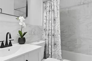 1865 Curtis Ct, Florissant, MO 63031 - Photo 13