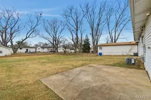 1865 Curtis Ct, Florissant, MO 63031 - Photo 25