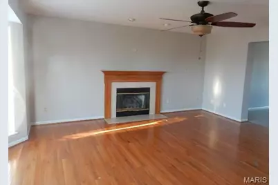 621 Zumwalt Crossing, O'Fallon, MO 63366 - Photo 5