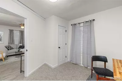 434 Harrison Avenue, Ferguson, MO 63135 - Photo 13