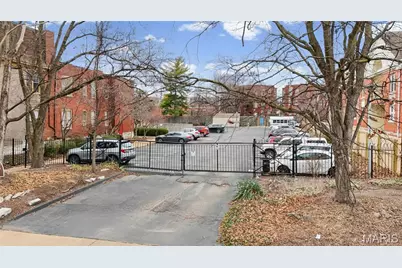 335 N Boyle Avenue #D4, Saint Louis, MO 63108 - Photo 17