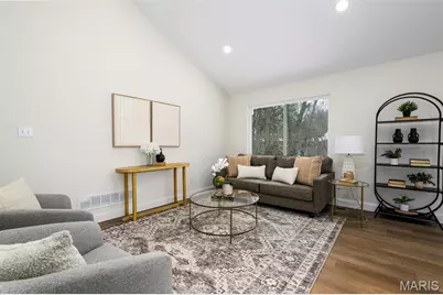 15278 Country Field Court, Chesterfield, MO 63017 - Photo 5