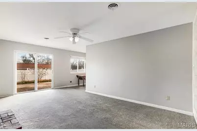 109 Little Hill Court, Ballwin, MO 63011 - Photo 15