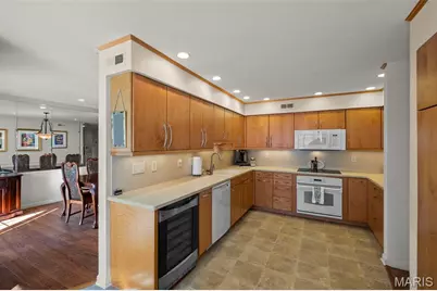 208 Ambridge Court #101, Chesterfield, MO 63017 - Photo 15