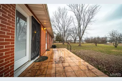 419 E Hardy Street, St James, MO 65559 - Photo 13